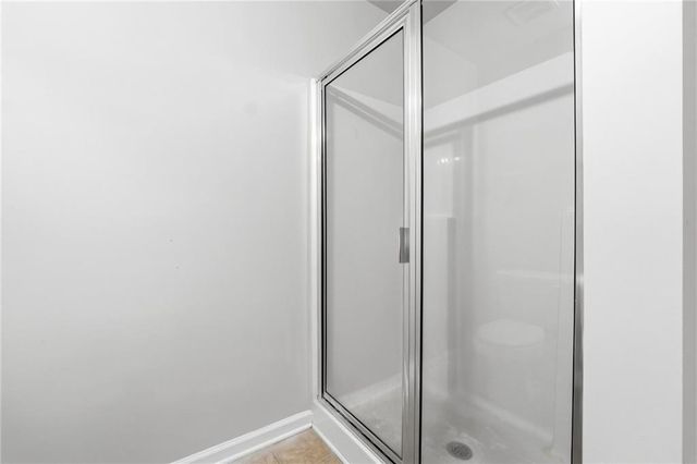 1006 Ivydale Circle, Lawrenceville, GA 30045