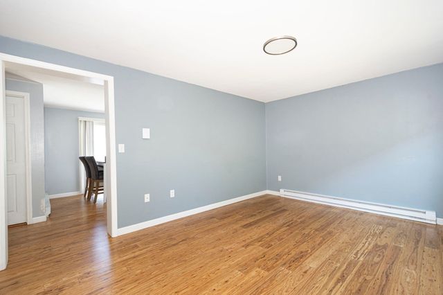 1221 Pawtucket Blvd 93, Lowell, MA 01854