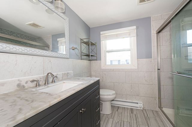 1221 Pawtucket Blvd 93, Lowell, MA 01854
