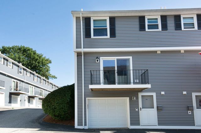 1221 Pawtucket Blvd 93, Lowell, MA 01854