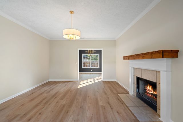 2422 Taylor Close, Murfreesboro, TN 37130