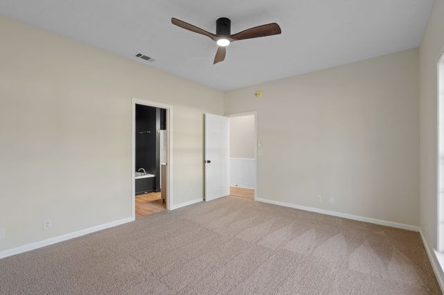 2422 Taylor Close, Murfreesboro, TN 37130
