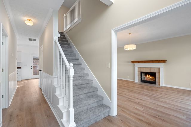 2422 Taylor Close, Murfreesboro, TN 37130