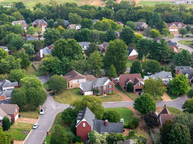 2422 Taylor Close, Murfreesboro, TN 37130