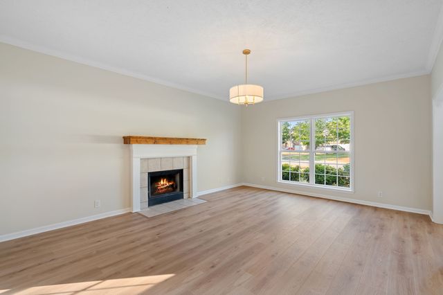 2422 Taylor Close, Murfreesboro, TN 37130