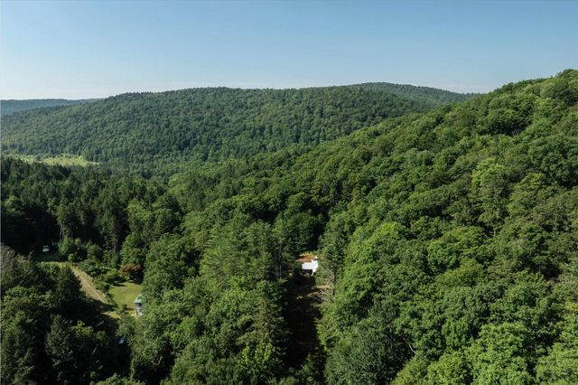 57 Eddy Road, Newfane, VT 05345