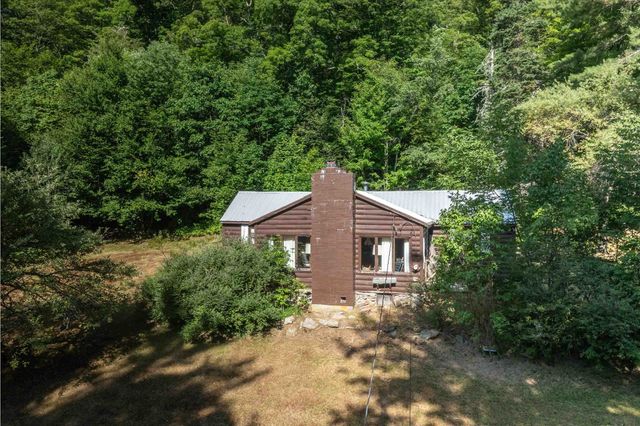 57 Eddy Road, Newfane, VT 05345