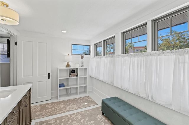 1523 1ST AVENUE W, Bradenton, FL 34205
