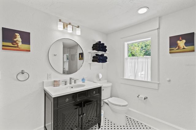 1523 1ST AVENUE W, Bradenton, FL 34205