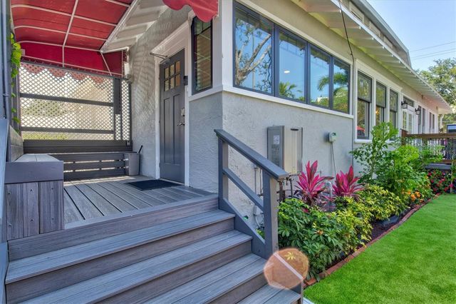 1523 1ST AVENUE W, Bradenton, FL 34205