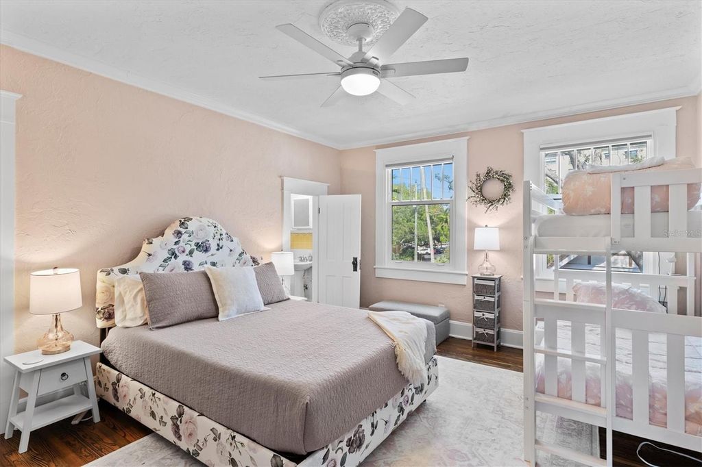 Image 30 of property listing at 1523 1ST AVENUE W, Bradenton, FL 34205