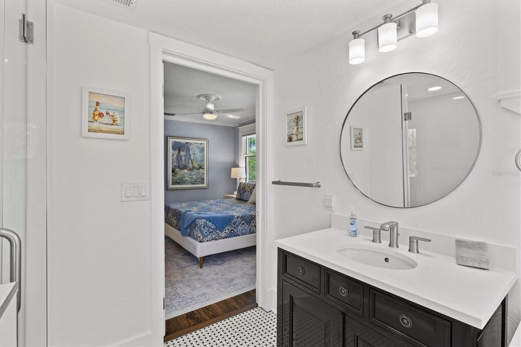 Image 36 of property listing at 1523 1ST AVENUE W, Bradenton, FL 34205
