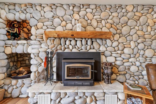 6949 Rector Creek Road, Igo, CA 96047