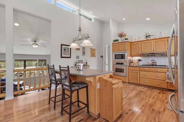 6949 Rector Creek Road, Igo, CA 96047