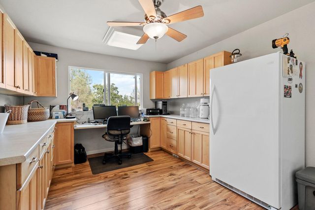 6949 Rector Creek Road, Igo, CA 96047