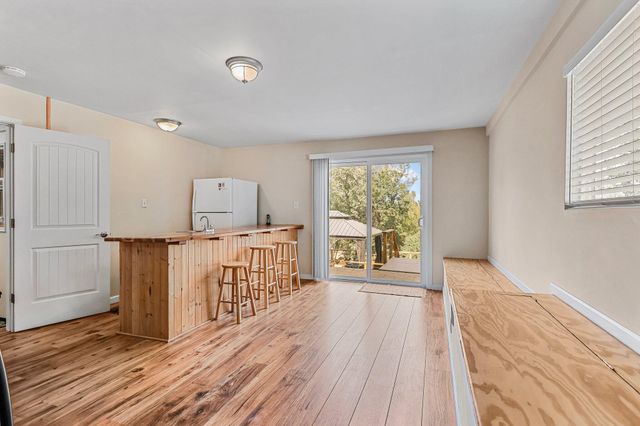 6949 Rector Creek Road, Igo, CA 96047