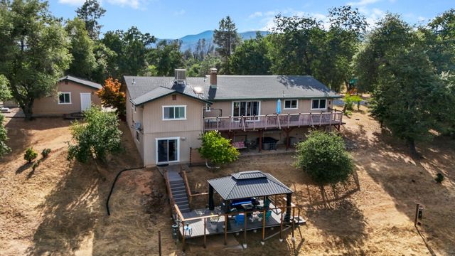 6949 Rector Creek Road, Igo, CA 96047