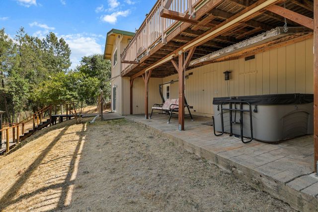 6949 Rector Creek Road, Igo, CA 96047