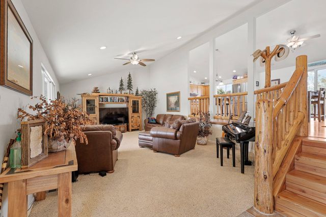 6949 Rector Creek Road, Igo, CA 96047