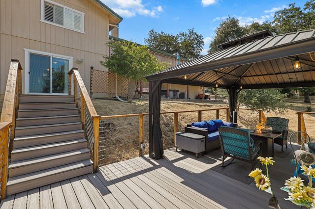 6949 Rector Creek Road, Igo, CA 96047