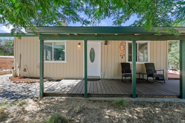 6949 Rector Creek Road, Igo, CA 96047