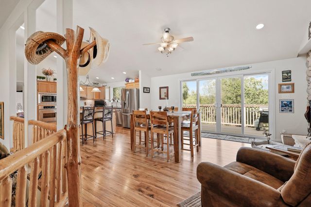 6949 Rector Creek Road, Igo, CA 96047