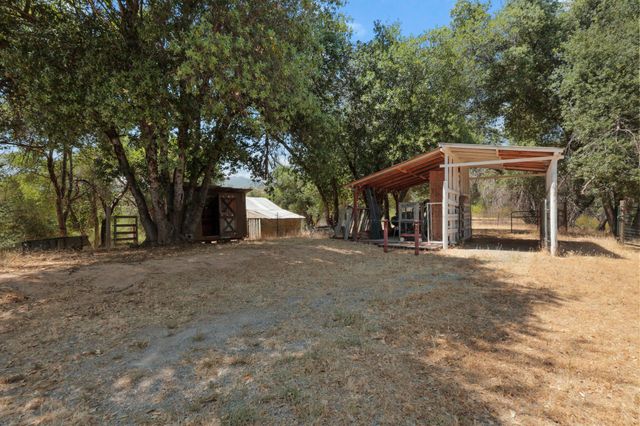 6949 Rector Creek Road, Igo, CA 96047