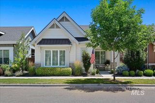 6218 N Winward Ln, Meridian, ID 83646