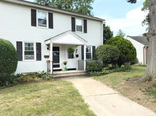 465 Sylvan Knoll Road, Stamford, CT 06904