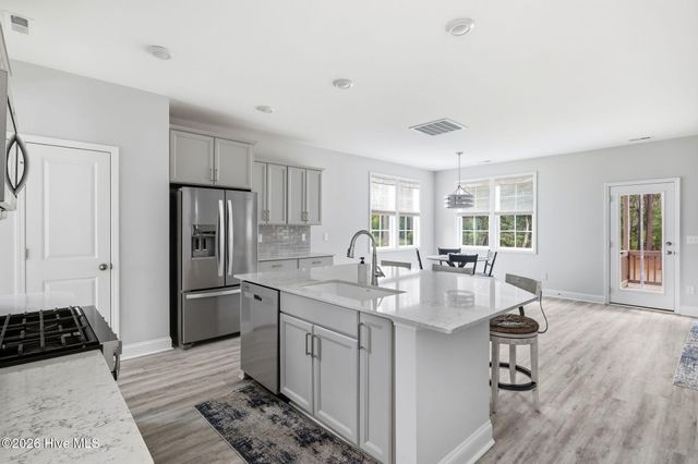 143 Plantation Drive, Southern Pines, NC 28387