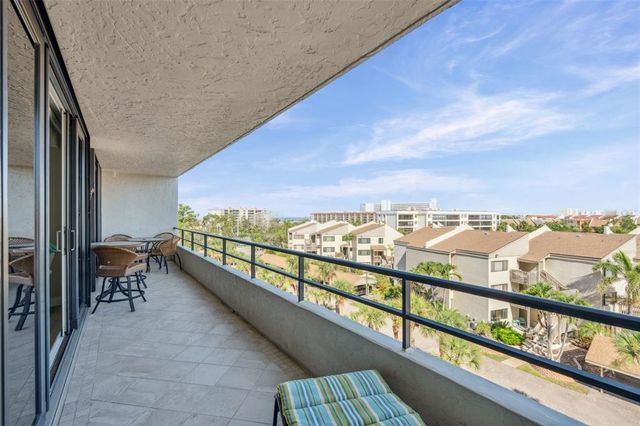 6415 MIDNIGHT PASS ROAD 502, Sarasota, FL 34242