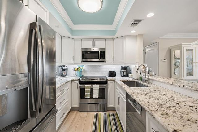 6415 MIDNIGHT PASS ROAD 502, Sarasota, FL 34242