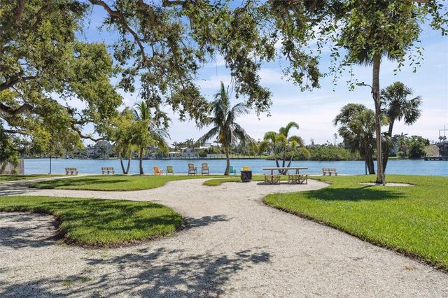 6415 MIDNIGHT PASS ROAD 502, Sarasota, FL 34242