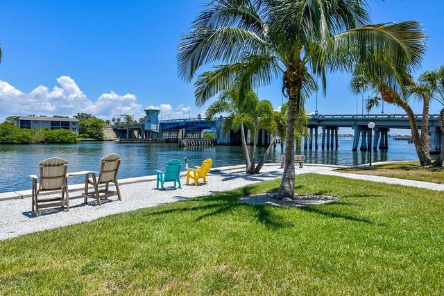 6415 MIDNIGHT PASS ROAD 502, Sarasota, FL 34242
