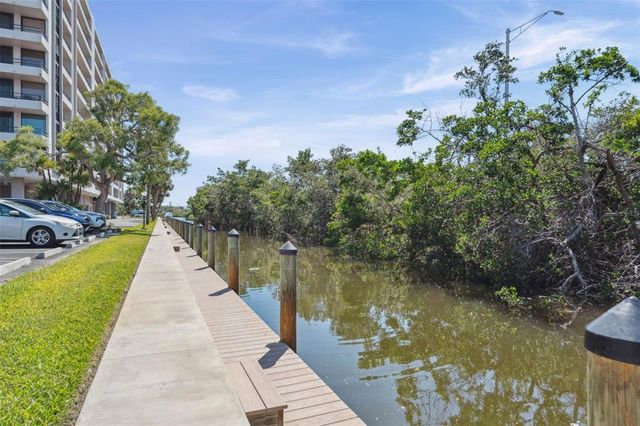 6415 MIDNIGHT PASS ROAD 502, Sarasota, FL 34242