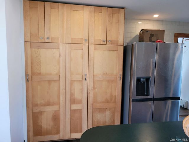 424 Centre Island Road, Oyster Bay, NY 11771