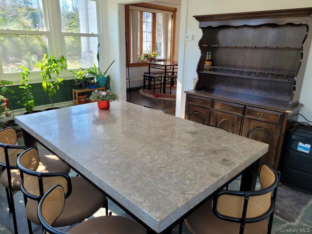 424 Centre Island Road, Oyster Bay, NY 11771