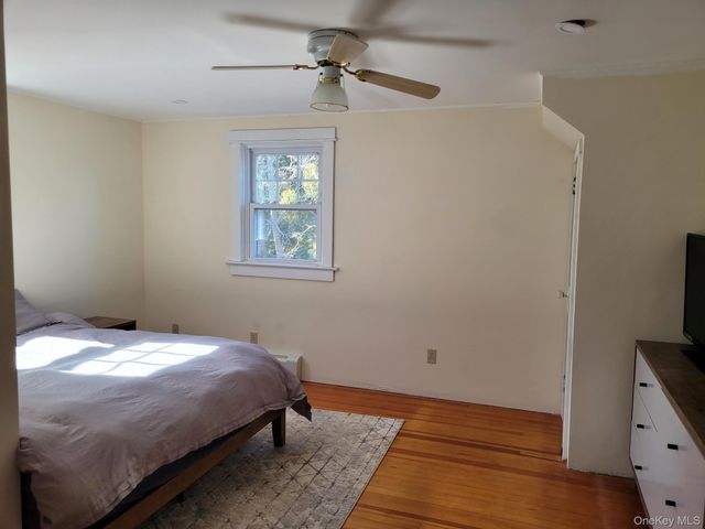 424 Centre Island Road, Oyster Bay, NY 11771