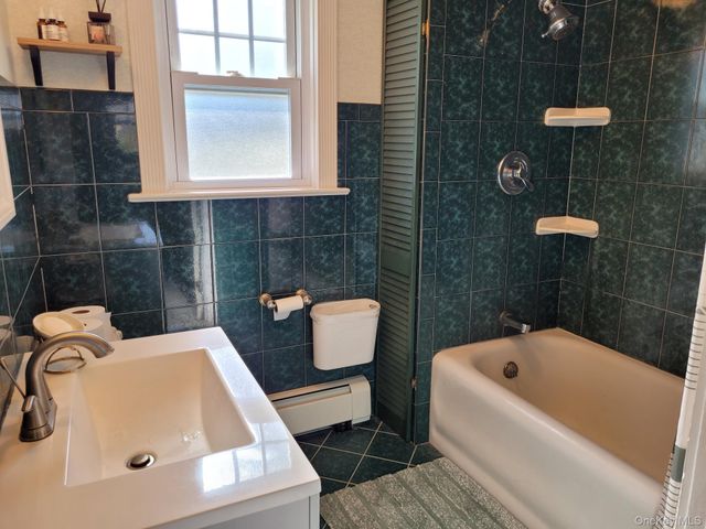 424 Centre Island Road, Oyster Bay, NY 11771