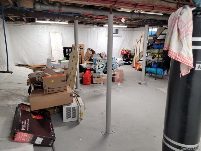 424 Centre Island Road, Oyster Bay, NY 11771