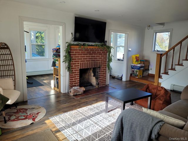 424 Centre Island Road, Oyster Bay, NY 11771