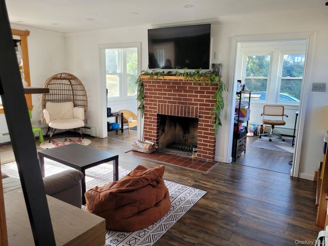 424 Centre Island Road, Oyster Bay, NY 11771