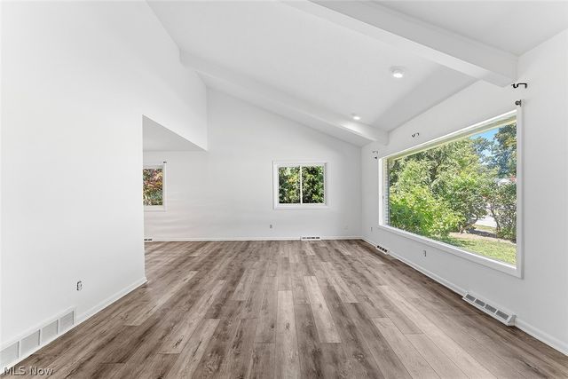 2120 Cedarview Drive, Beachwood, OH 44122