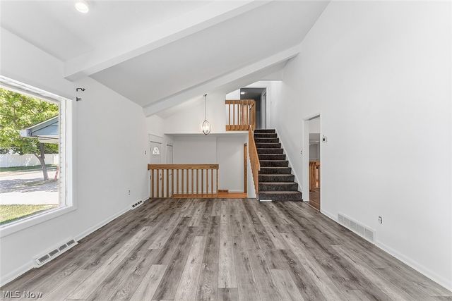 2120 Cedarview Drive, Beachwood, OH 44122
