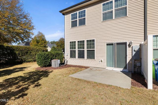 7603 Weathered Oak Way, Raleigh, NC 27616