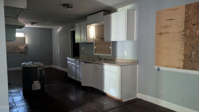 1227 Falls Church Road, Raleigh, NC 27609