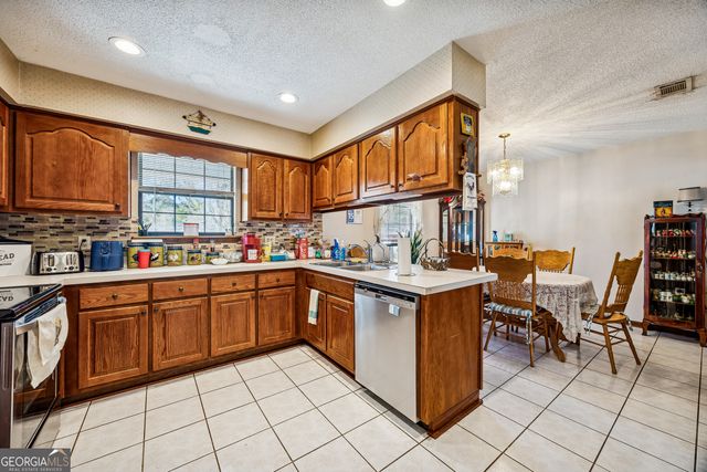 129 Old Folkston Road, Kingsland, GA 31548