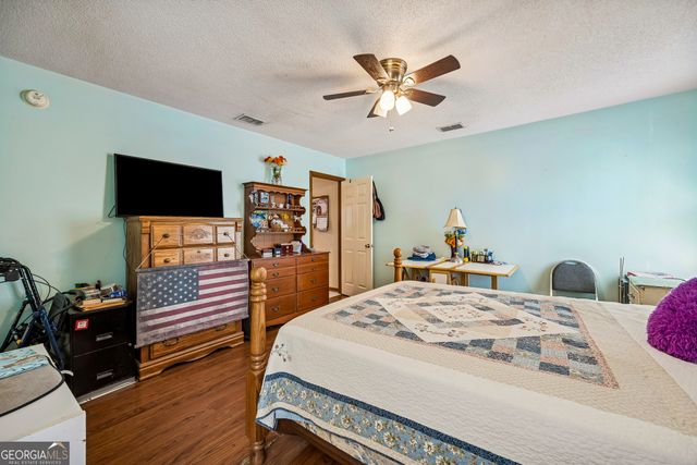 129 Old Folkston Road, Kingsland, GA 31548