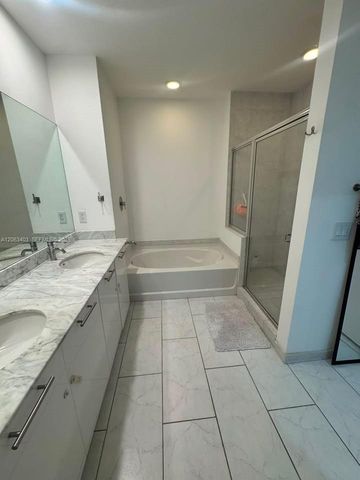 951 Brickell Avenue 910, Miami, FL 33131