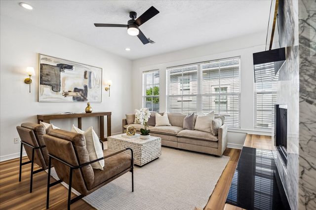 209 Stratford Street B, Houston, TX 77006